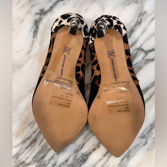 Inc International Concepts Khione Vinyl-Pieced Multi-Animal Pumps, - Picture 9 of 10